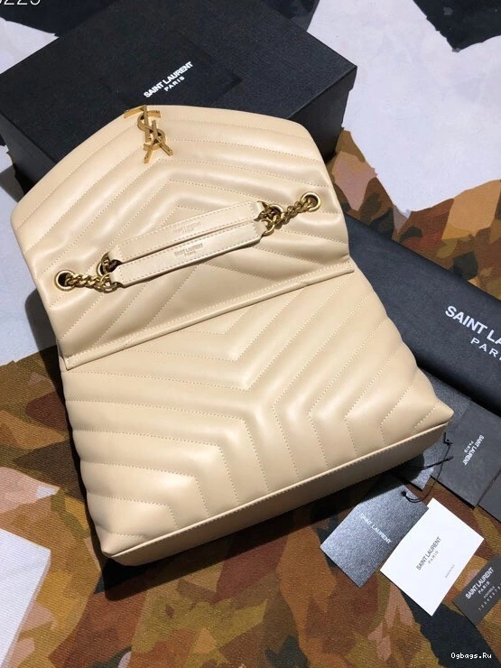 YSL LOULOU MEDIUM 0816